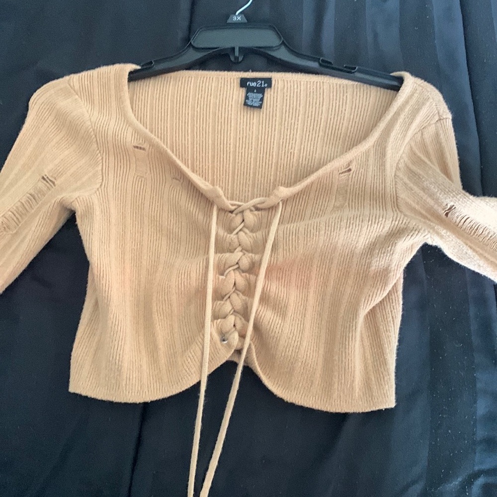 Crop top